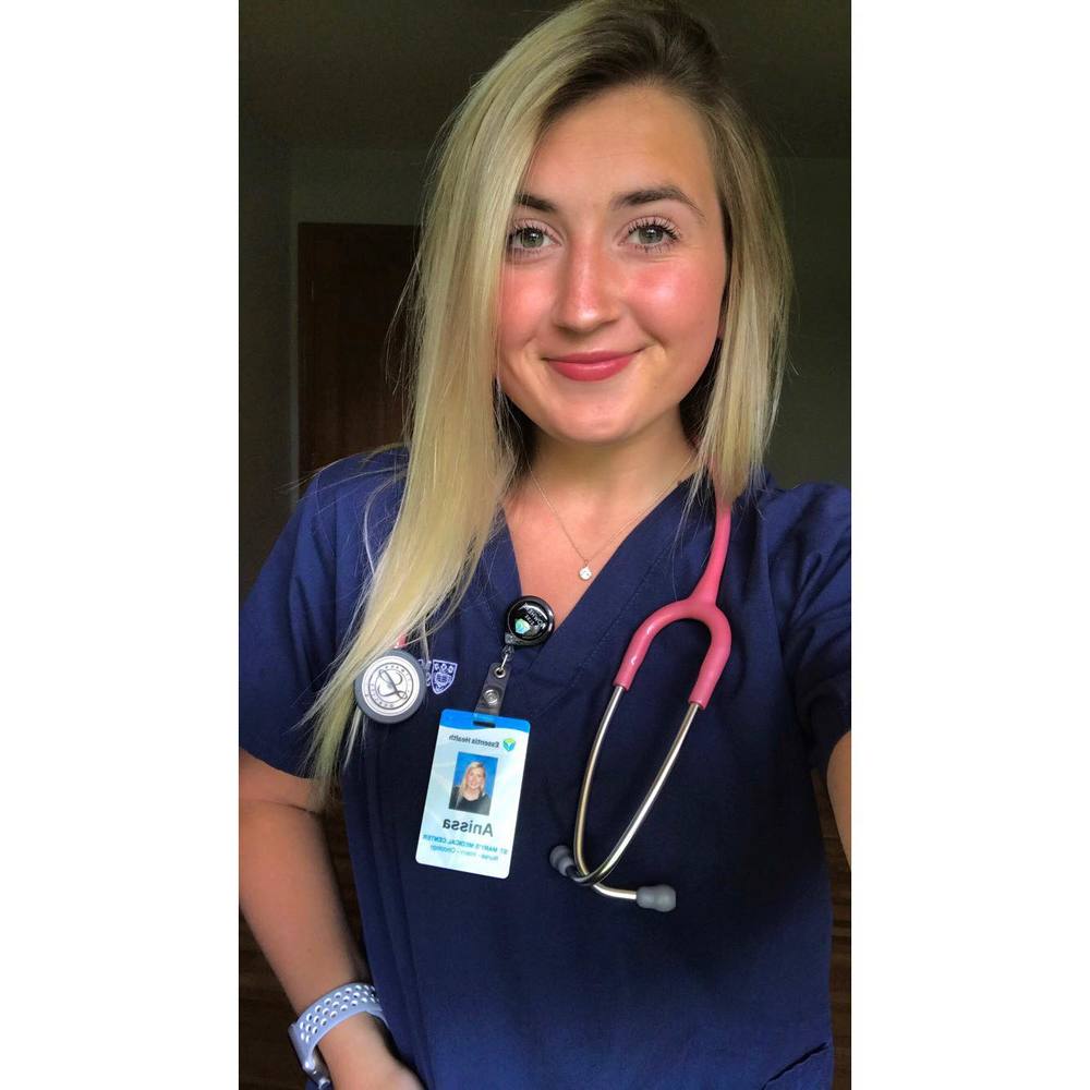 Meet your Posher, Anissa
